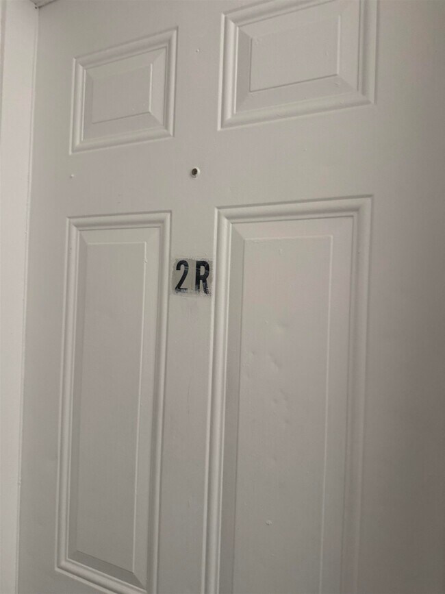 Photo - 1128 Summit Ave Unit 2R