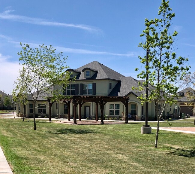 Calais at Elm Park Apartments For Rent in Lubbock, TX