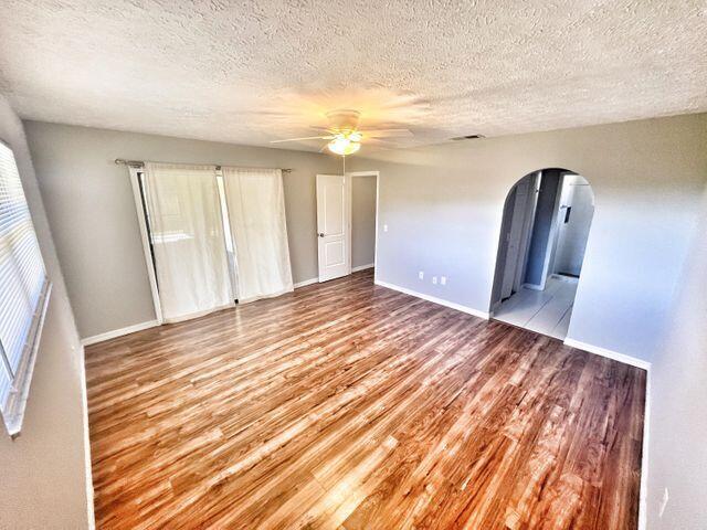 Photo - 1365 SE Bayharbor St