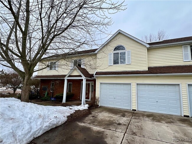 Building Photo - 800 French Rd Unit 794