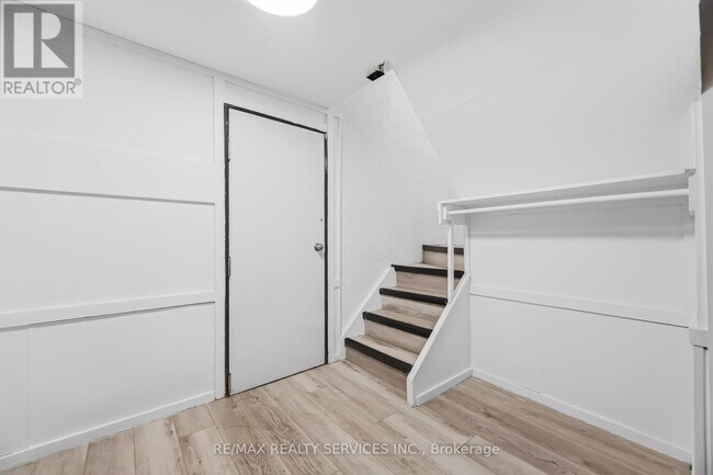 Photo - 6 Bonnyview Dr