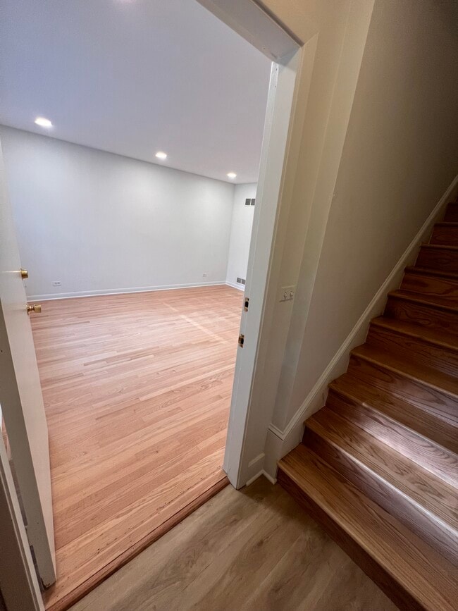 Photo - 103 N Clifton Ave