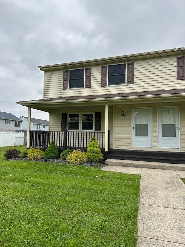 Photo - 177 Warner Rd