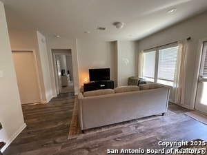 Photo - 2118 Silver Maple