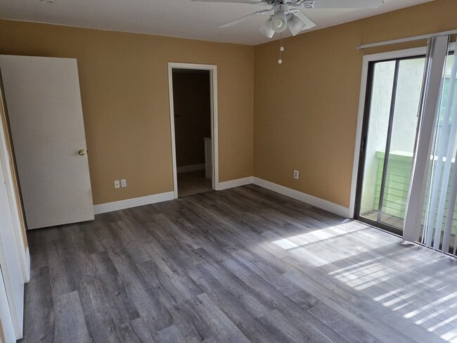 Photo - 4158 Pinelake Ln