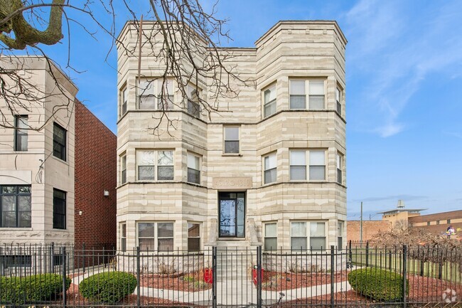 Building Photo - 4312 S Greenwood Ave Unit 2N Rental
