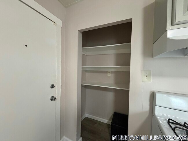 Photo - 52 Blue Hill Ave Unidad 3