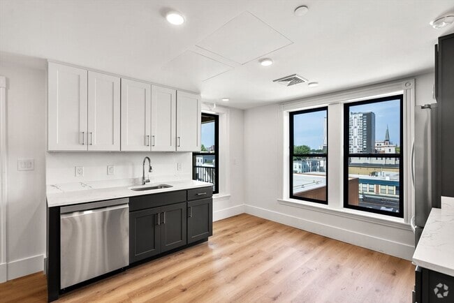 Building Photo - 440 Massachusetts Ave Unit #7 Rental