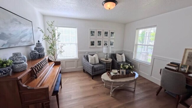 Photo - 2316 W 440 S