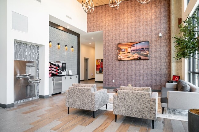 Harbor Side at Conwood Flats Apartments