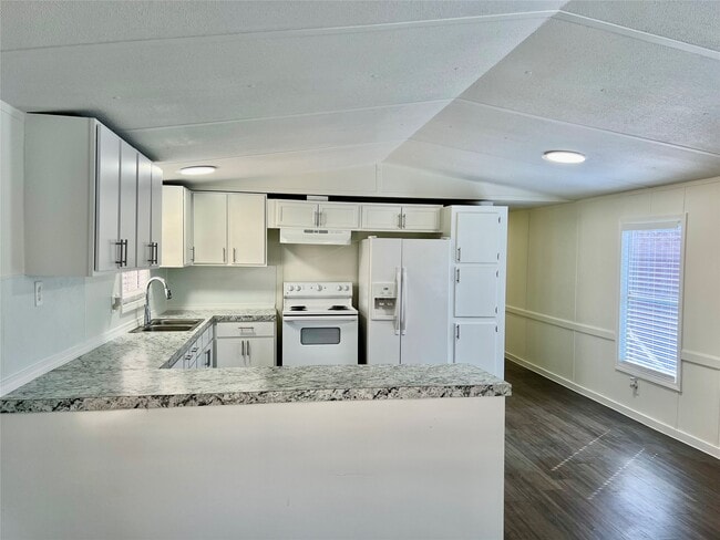 Photo - 20517 N Navasota St