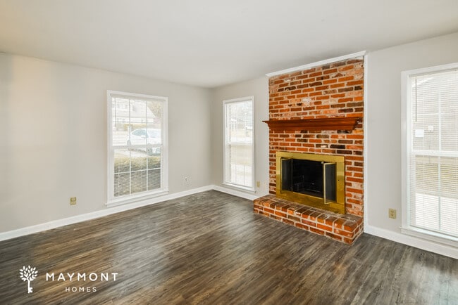 Photo - 5817 Carriage Brook Rd