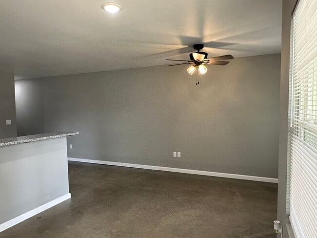 Photo - 120-122 S Pearl Duplex Unit 122 S Pearl