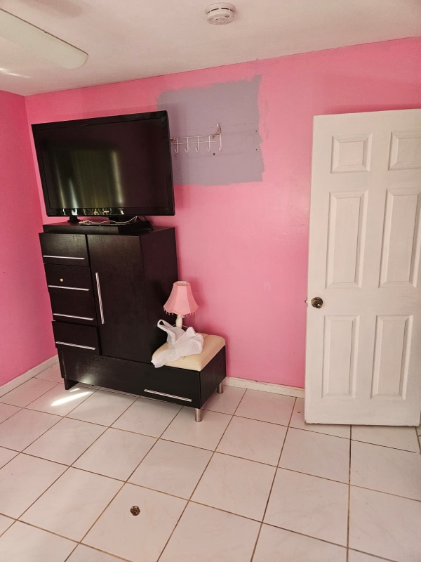 Photo - 6541 SW 8th St