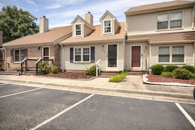 Building Photo - Call Sabrina Thomas at 757-767-0767 for more information
