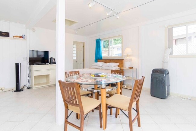 Photo - 1153 Kina St Unit kinalanai