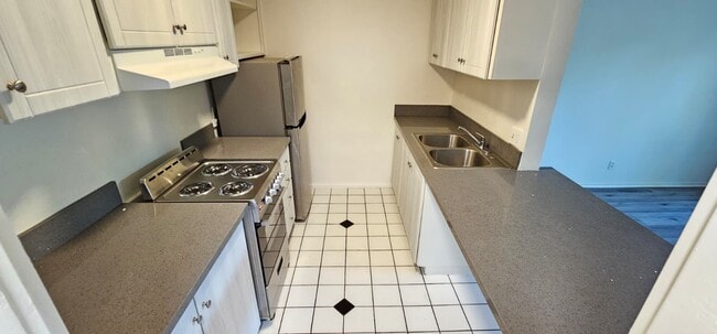 Photo - 7515 Van Nuys Blvd Unit 103