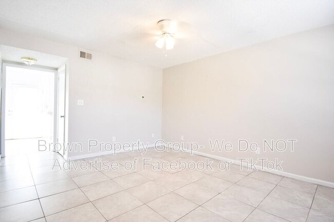 Photo - 2109 Grand Prix Dr