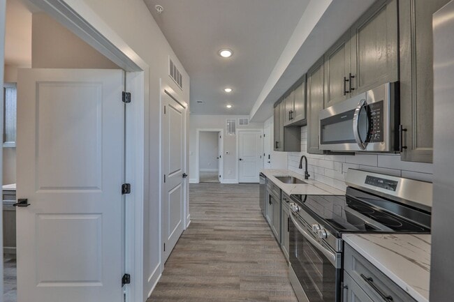 Photo - HH Bangor Block