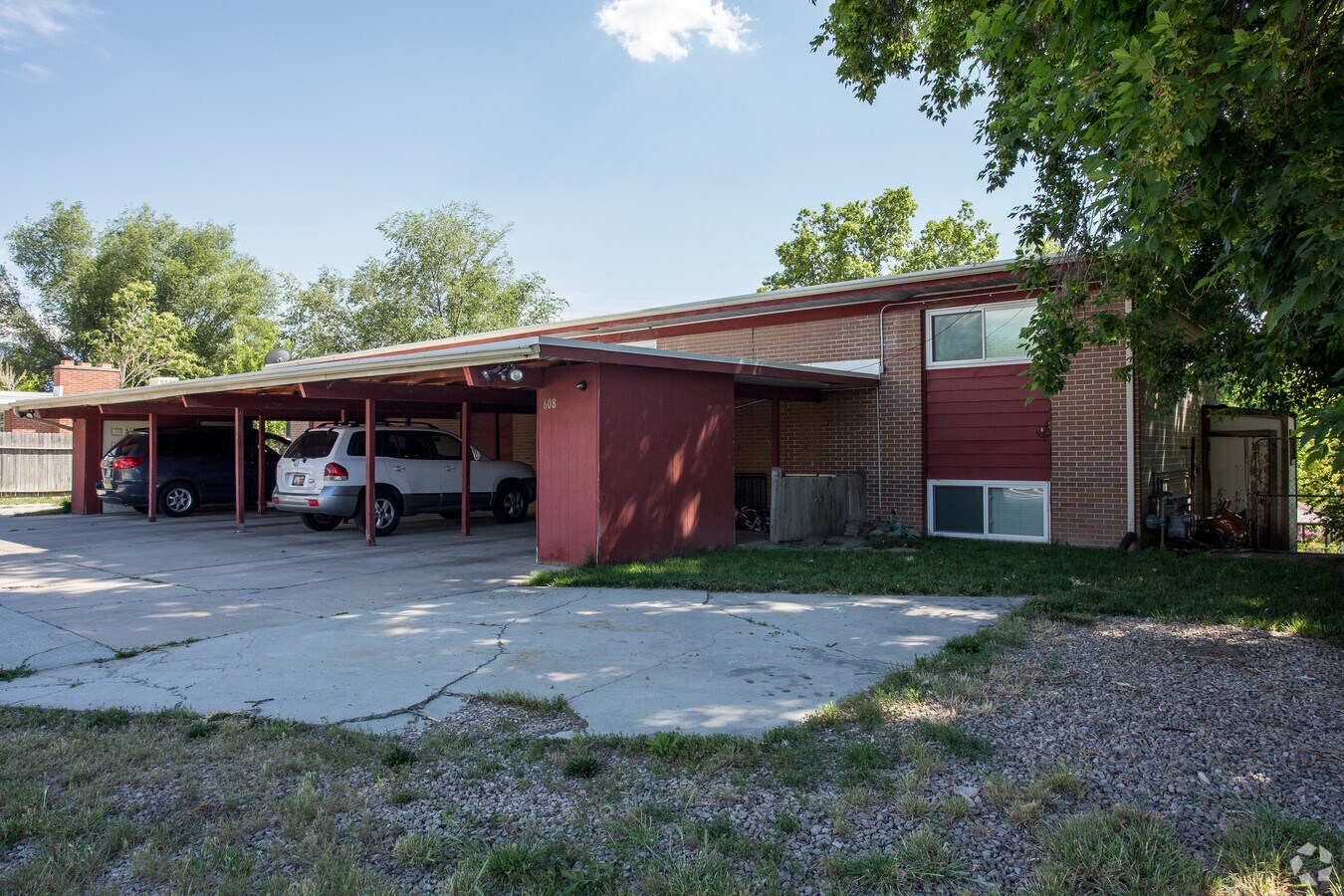 Photo - 608 E Vine St