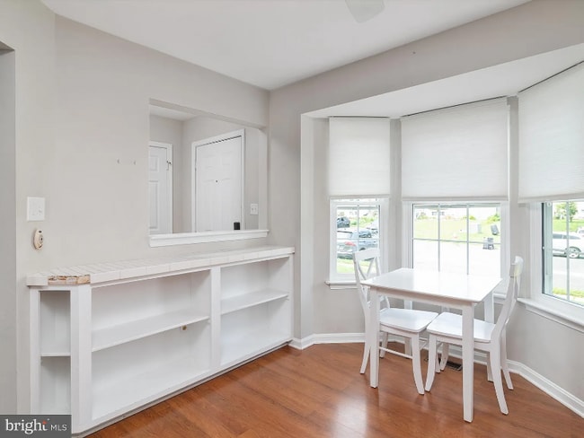 Photo - 43 Parkhill Pl