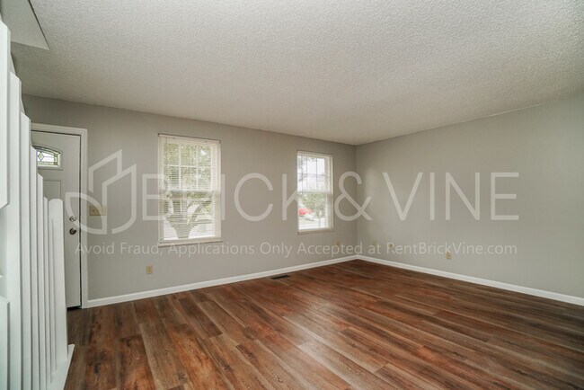 Photo - 5064 Cashion Dr Casa