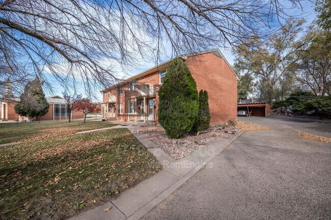 Photo - 1009 Constitution Rd