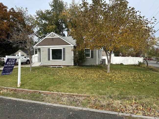 Photo - 10421 E Springfield Ave