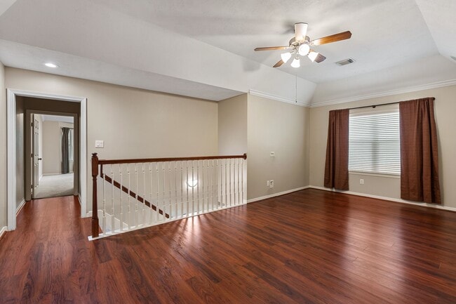 Photo - 4223 Rose St