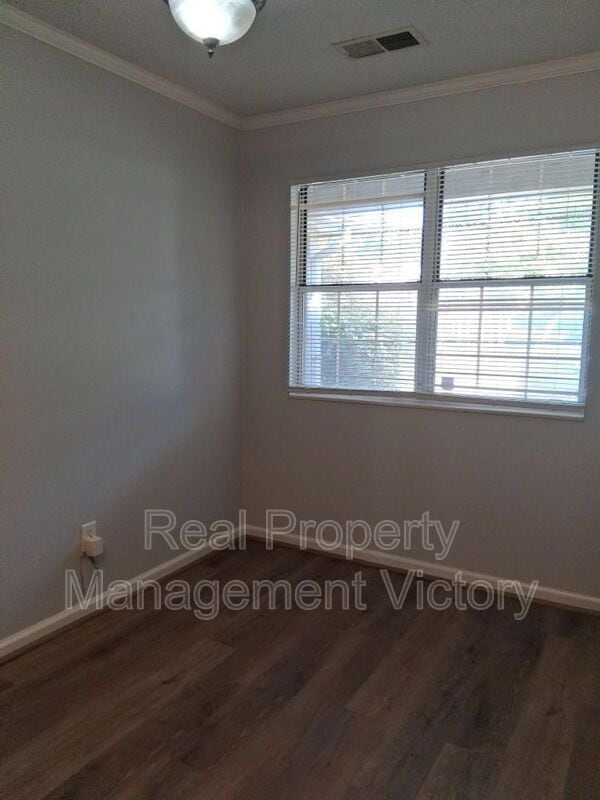 Photo - 3439 Wildewood Dr