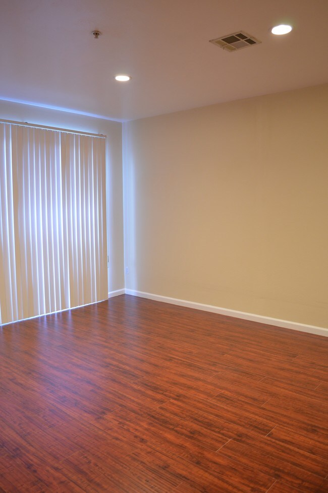 Photo - Satsuma Townhomes