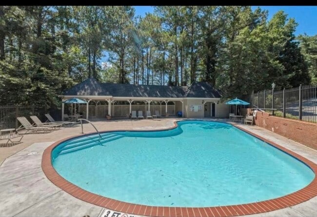 Photo - 102 Bainbridge Dr NW Unidad Heritage Oaks