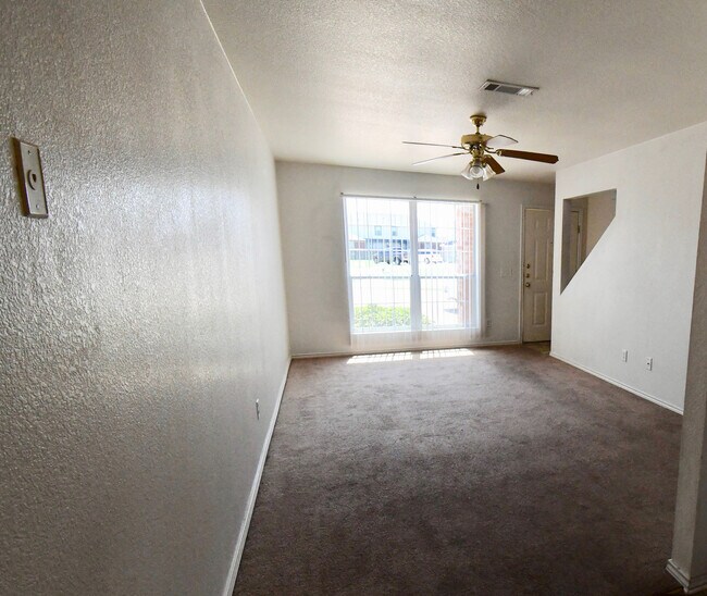 4003 Doraine Ct