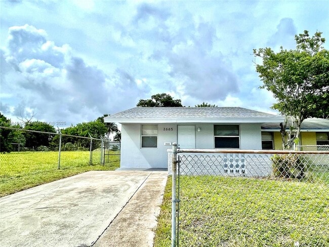 Photo - 2665 NW 20th St Casa