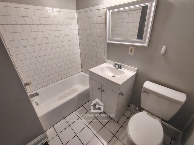 Photo - 903 College Dr Unidad 1