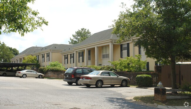 Photo - Chateau De Ville