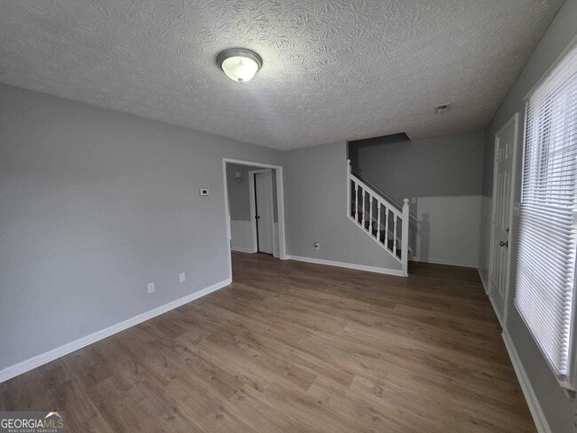 Photo - 131 Toby Springs Ln