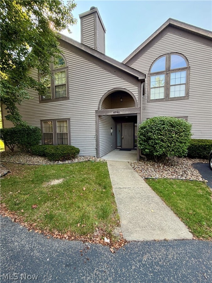 Photo - 4046 St Andrews Ct Unit 1