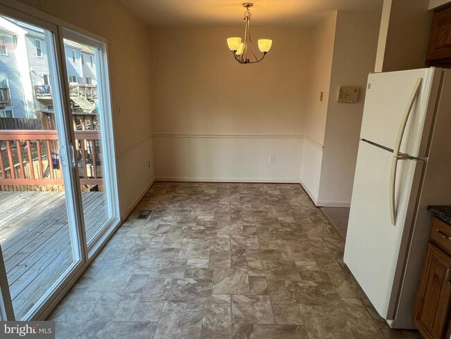 Photo - 18002 Sunset Lake Ct