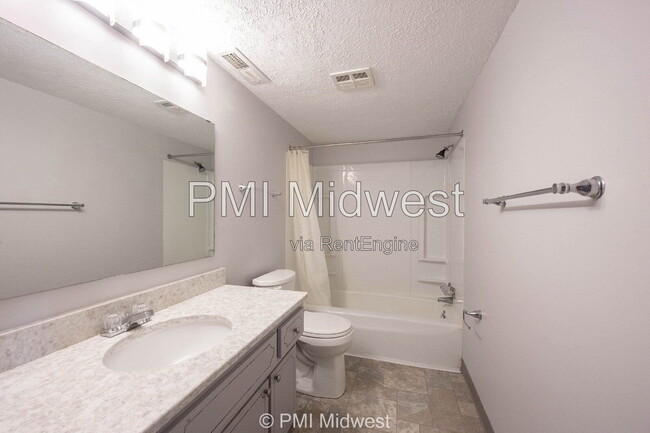 324 Progress Rd Unit A5