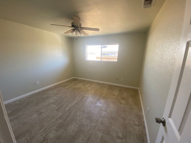 Photo - 450 S.19th Avenue Unidad Apt B