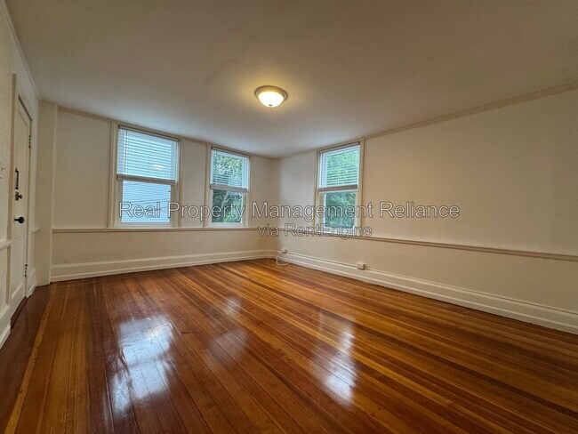 Photo - 16 Franklin Pl Unit 2l