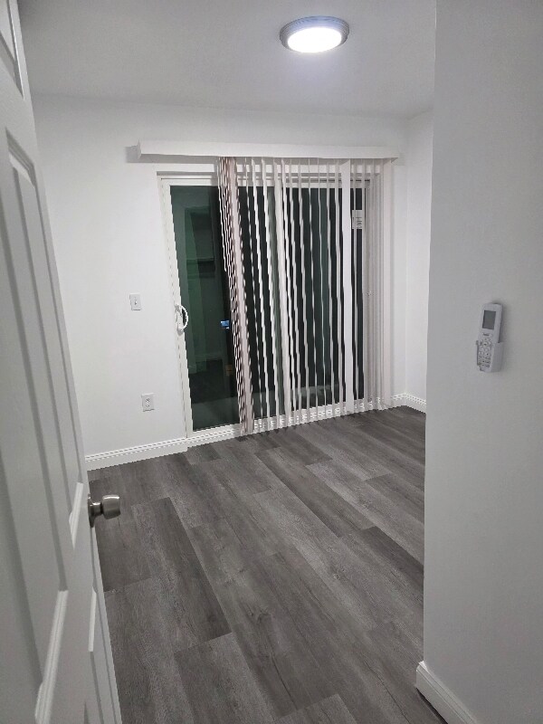 Photo - 214 Cross St Unit 3