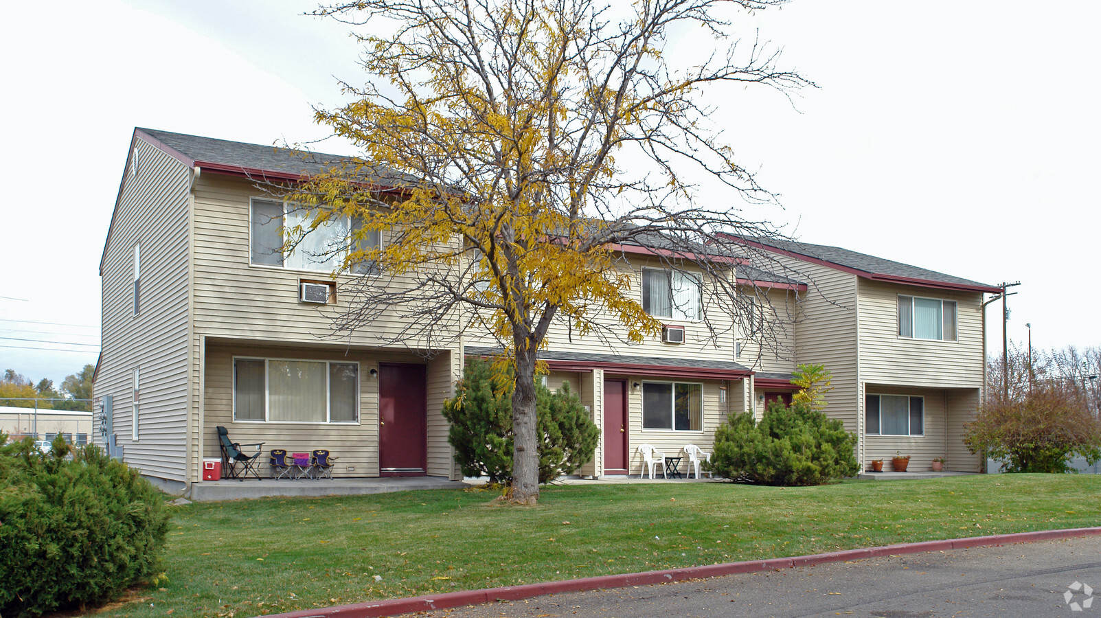 Greystone Court Apartments - Greystone Court Apartments