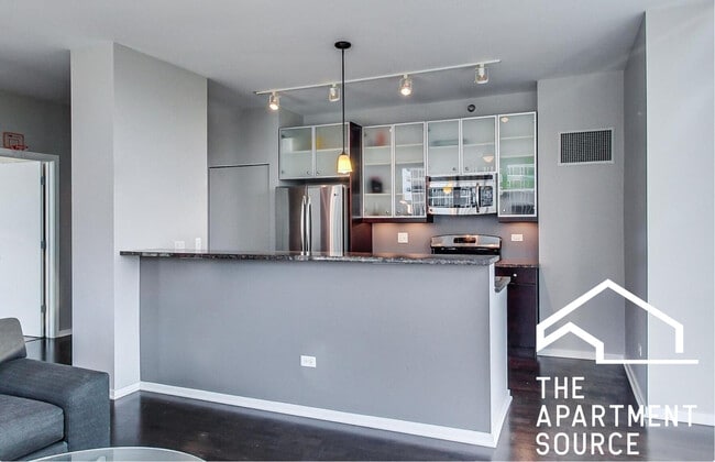 Photo - 123 S Green St Unit 701B