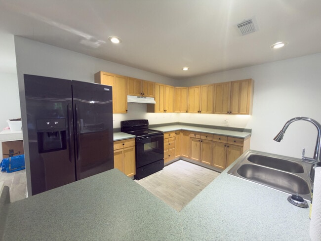 Photo - 8524 Laredo St