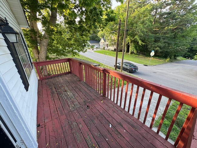 Photo - 4 Bed/2 Bath near downtown Clayton