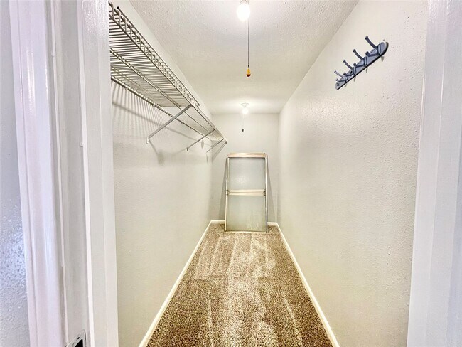 Photo - 2300 Old Spanish Trl Unit 2023