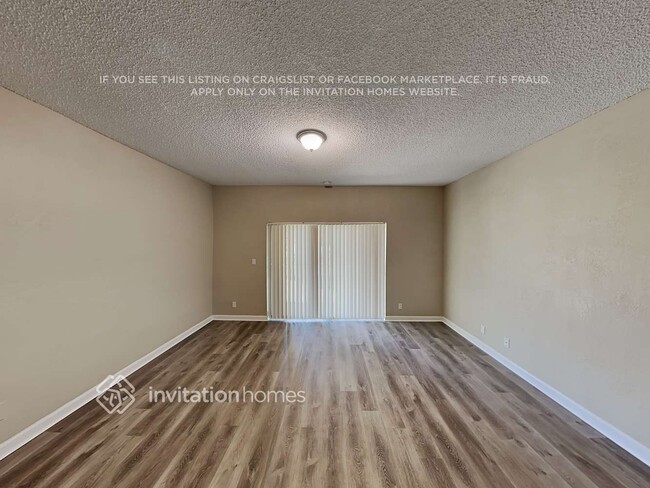Photo - 8041 Buttonwood Cir