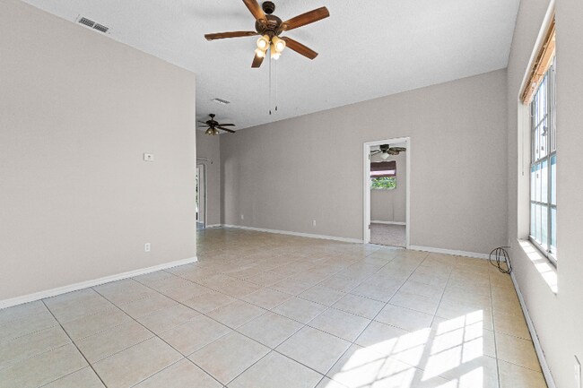 Photo - 4751 Deer Run Rd